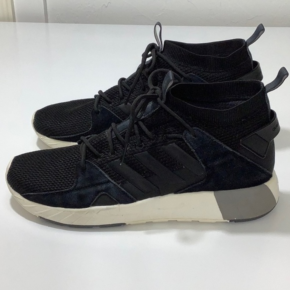 Adidas Questar Strike Mid training running sneakers size 11 men